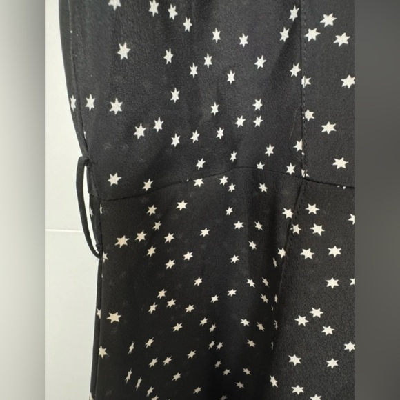 Forever 21 Black Star Print A-Line Dress Size Medium - Picture 3 of 8
